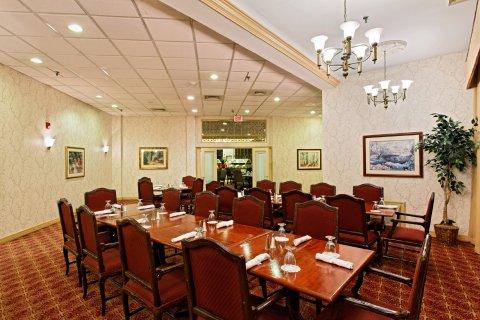 Holiday Inn Huntsville Downtown エクステリア 写真