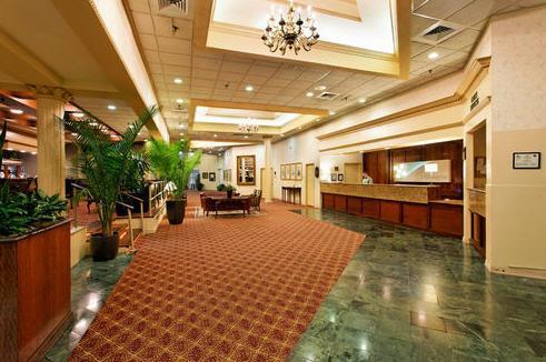 Holiday Inn Huntsville Downtown エクステリア 写真